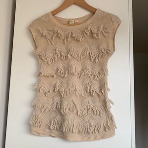 Sz XS Anthropologie yarn knit cream top